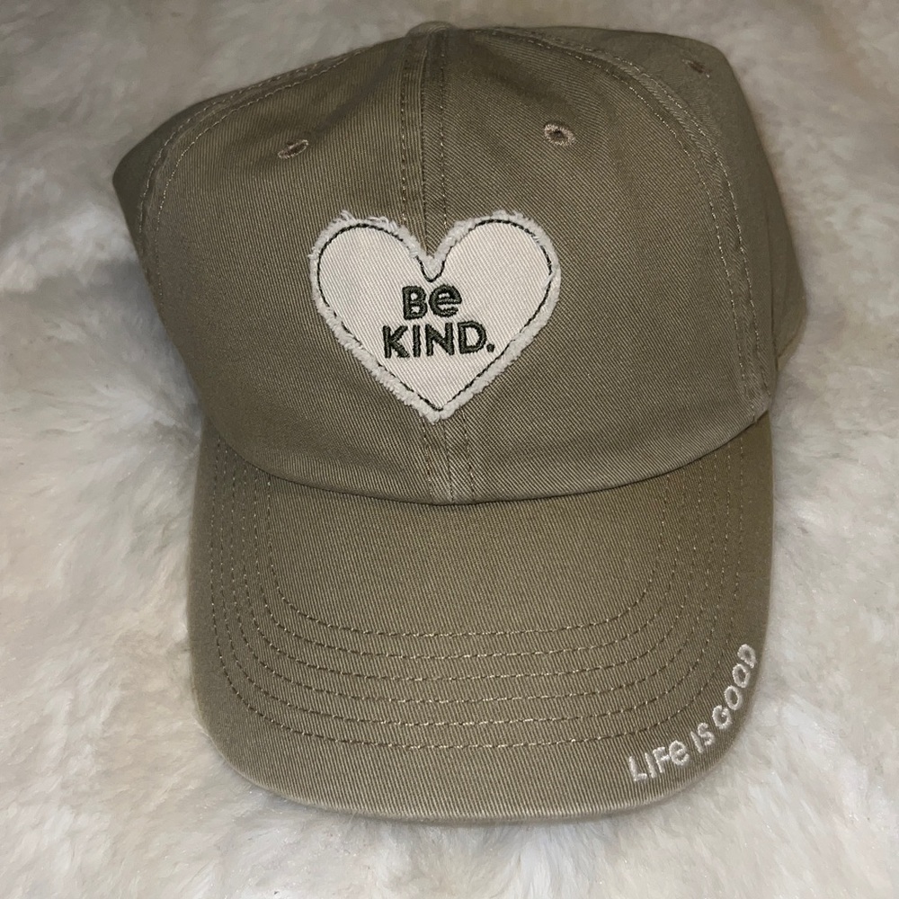 Women’s Life Is Good sage green Cap